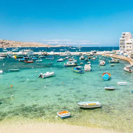 Cosy 2 Bedroom Penthouse With Terraces & Seaview Appartement San Pawl il-Baħar